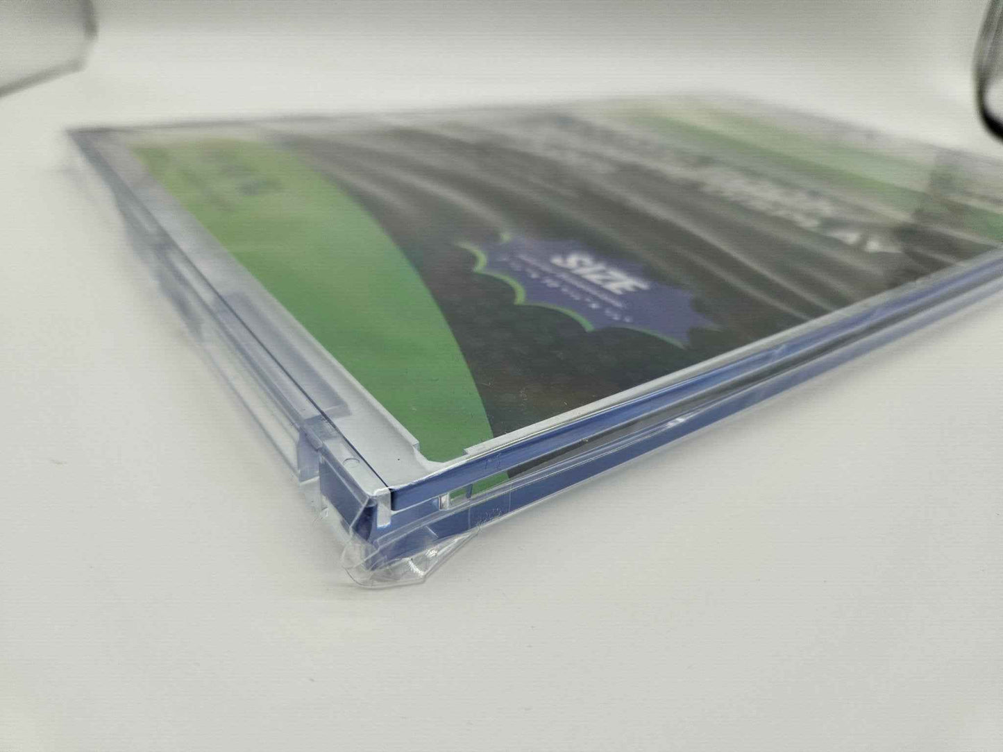 1 x UV-Protected Magnetic Comic Holder: Acid Free, Wall Mountable