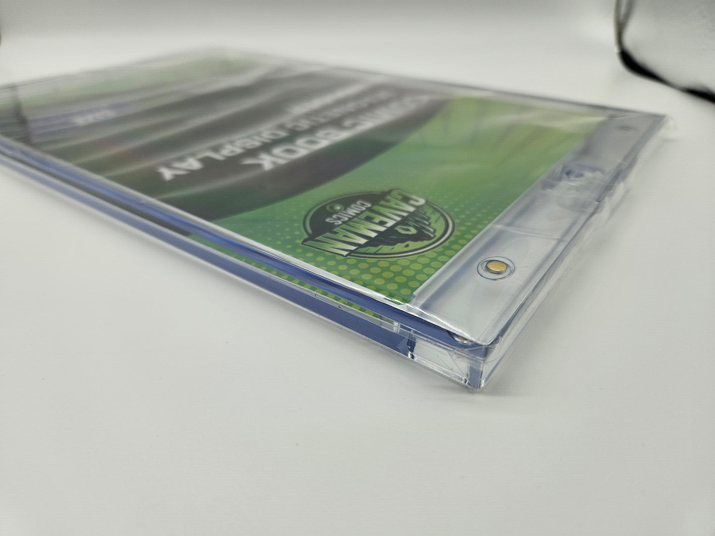 1 x UV-Protected Magnetic Comic Holder: Acid Free, Wall Mountable