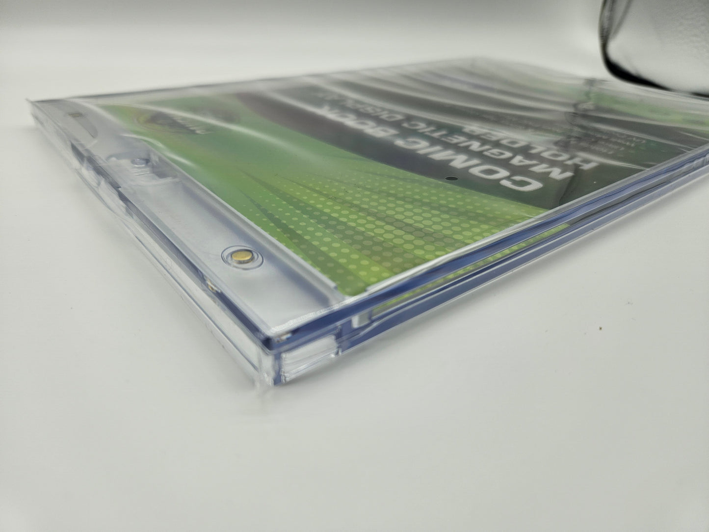 1 x UV-Protected Magnetic Comic Holder: Acid Free, Wall Mountable